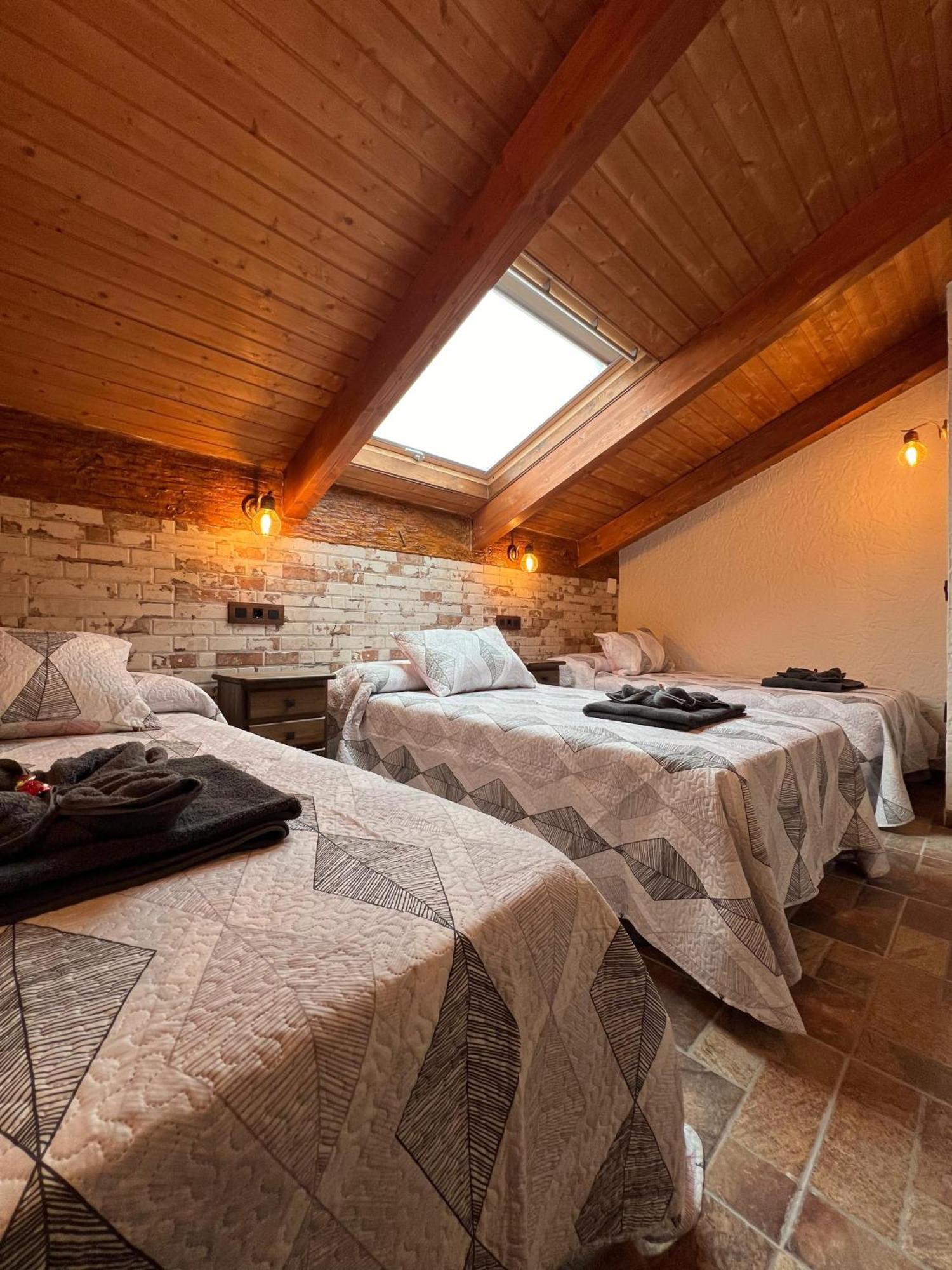 Casa Rural El Torreon Fontiveros Habitación foto
